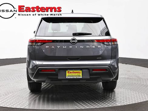 Used 2023 Nissan Pathfinder S AWD/4WD image 6