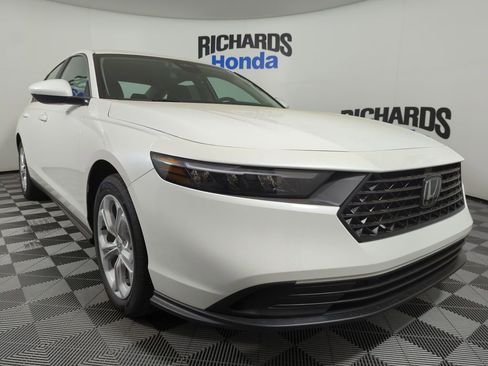 New 2026 Honda Accord LX image 7