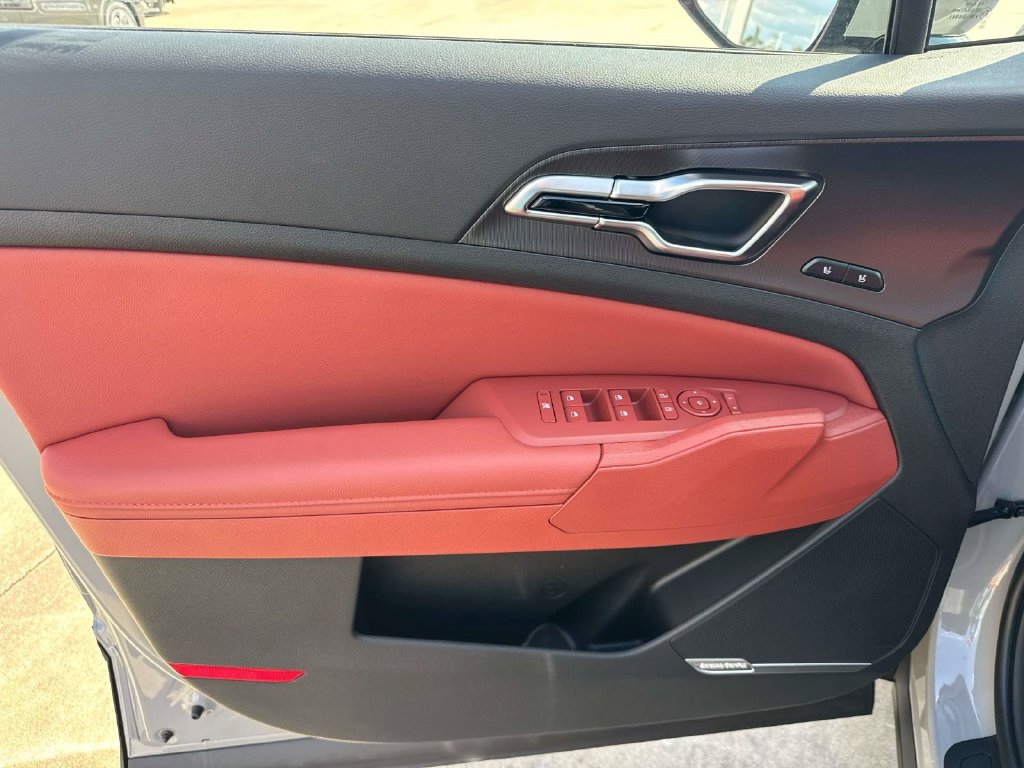 New 2026 Kia Sportage SX FWD image 21