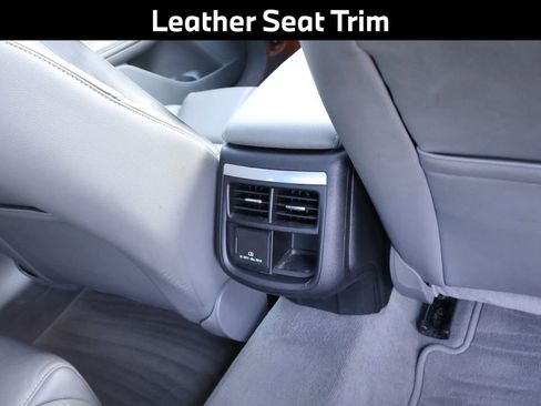 Used 2019 Chevrolet Impala LT image 17