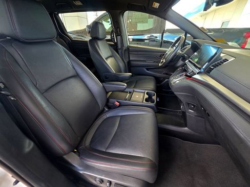 Used 2025 Honda Odyssey Sport-L image 63