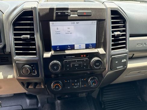 Used 2022 Ford F250 XLT AWD/4WD image 23