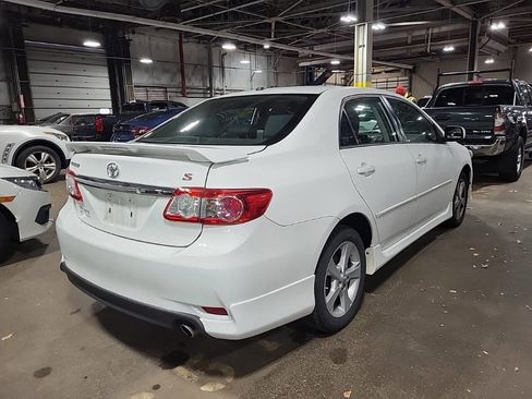 Used 2012 Toyota Corolla S image 20