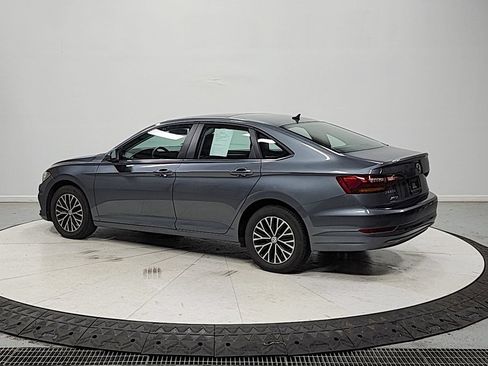 Used 2019 Volkswagen Jetta SE FWD image 5