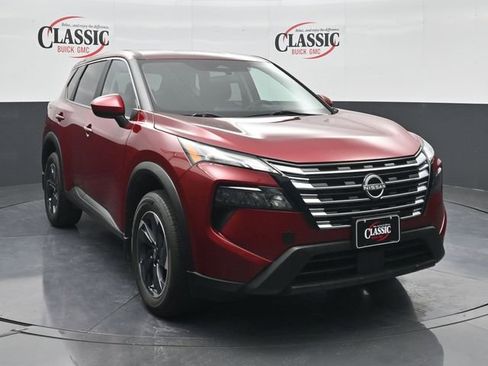 Used 2024 Nissan Rogue SV FWD image 5