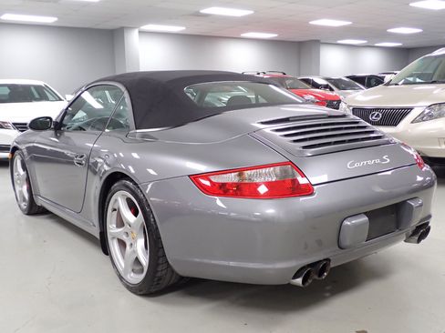 Used 2006 Porsche 911 Carrera S image 3
