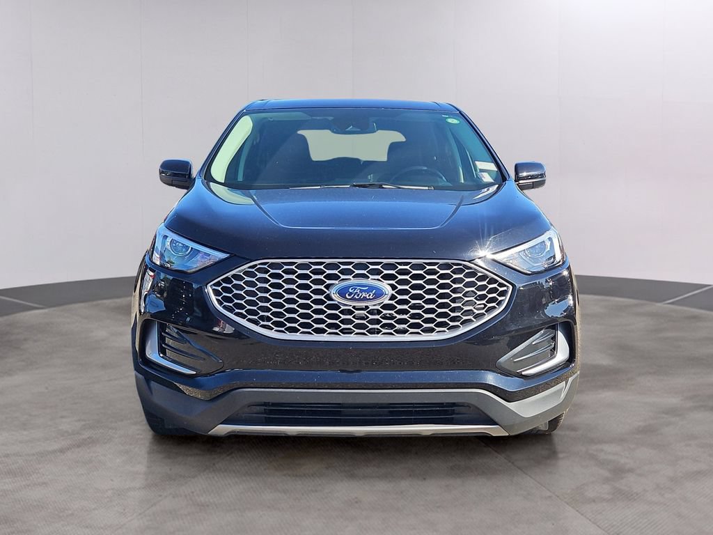 Used 2024 Ford Edge SEL AWD/4WD image 2