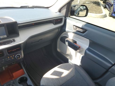 Used 2022 Ford Maverick XLT image 20