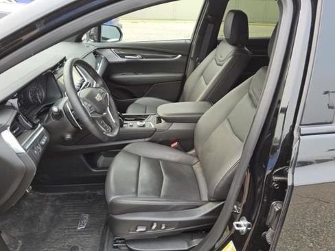 Certified 2026 Cadillac XT5 Sportv AWD/4WD image 7