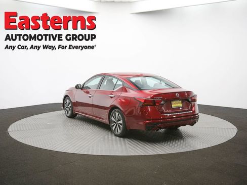 Used 2021 Nissan Altima 2.5 SV w/ SV Premium Package image 64