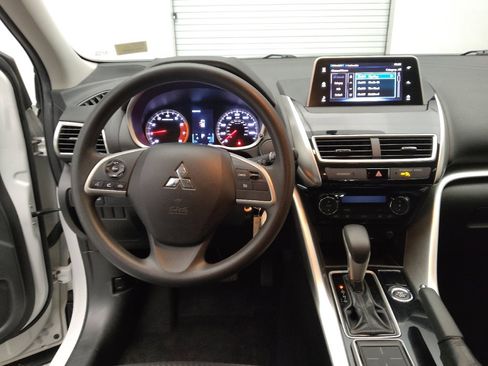 Used 2019 Mitsubishi Eclipse Cross AWD image 22