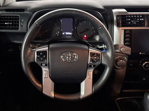 Used 2024 Toyota 4Runner SR5 Premium w/ SR5 Premium Package AWD/4WD image 13