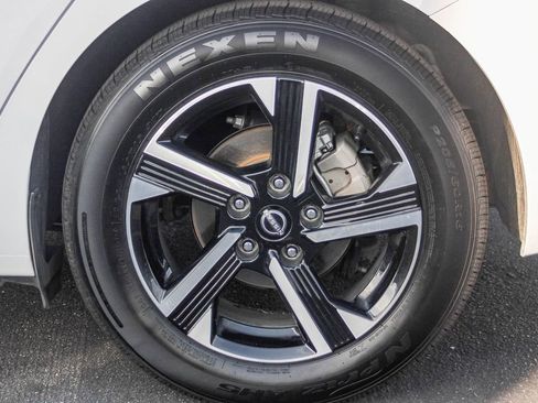 Certified 2024 Nissan Sentra SV image 12