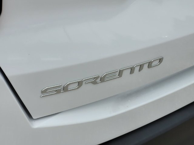 New 2026 Kia Sorento LX FWD image 14