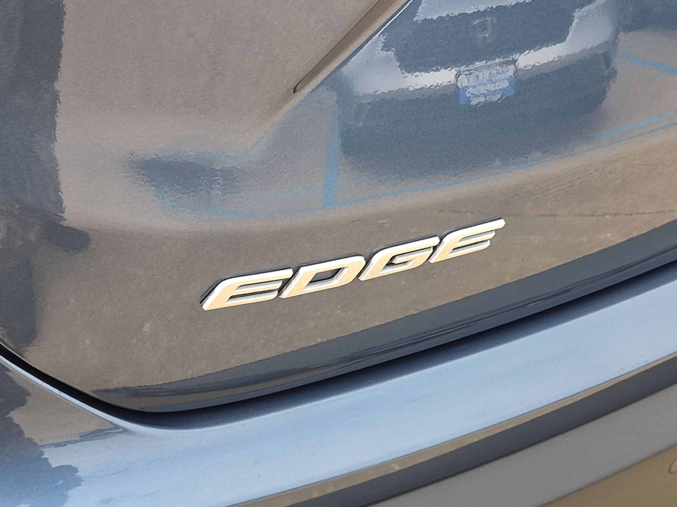 Used 2019 Ford Edge Titanium w/ Cold Weather Package AWD/4WD image 30
