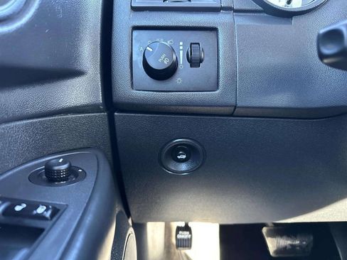 Used 2010 Dodge Charger Rallye image 30