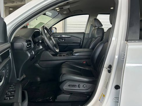 Used 2024 Honda Pilot EX-L image 16