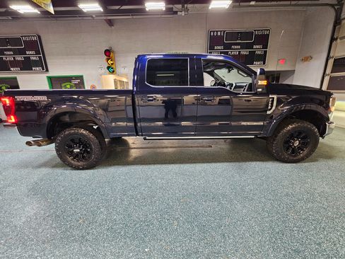 Used 2021 Ford F250 Lariat w/ Tremor Off-Road Package image 12