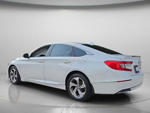Used 2018 Honda Accord EX-L image 6
