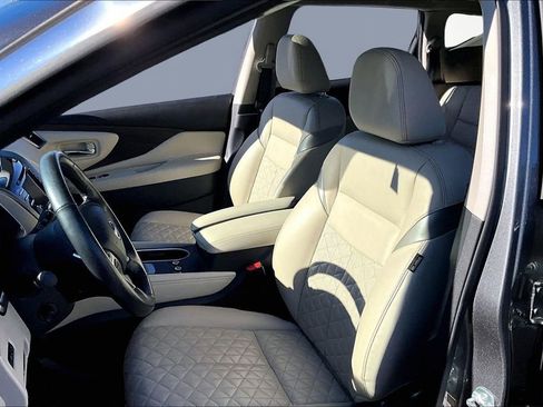 Used 2024 Nissan Murano Platinum w/ Cargo Package image 18