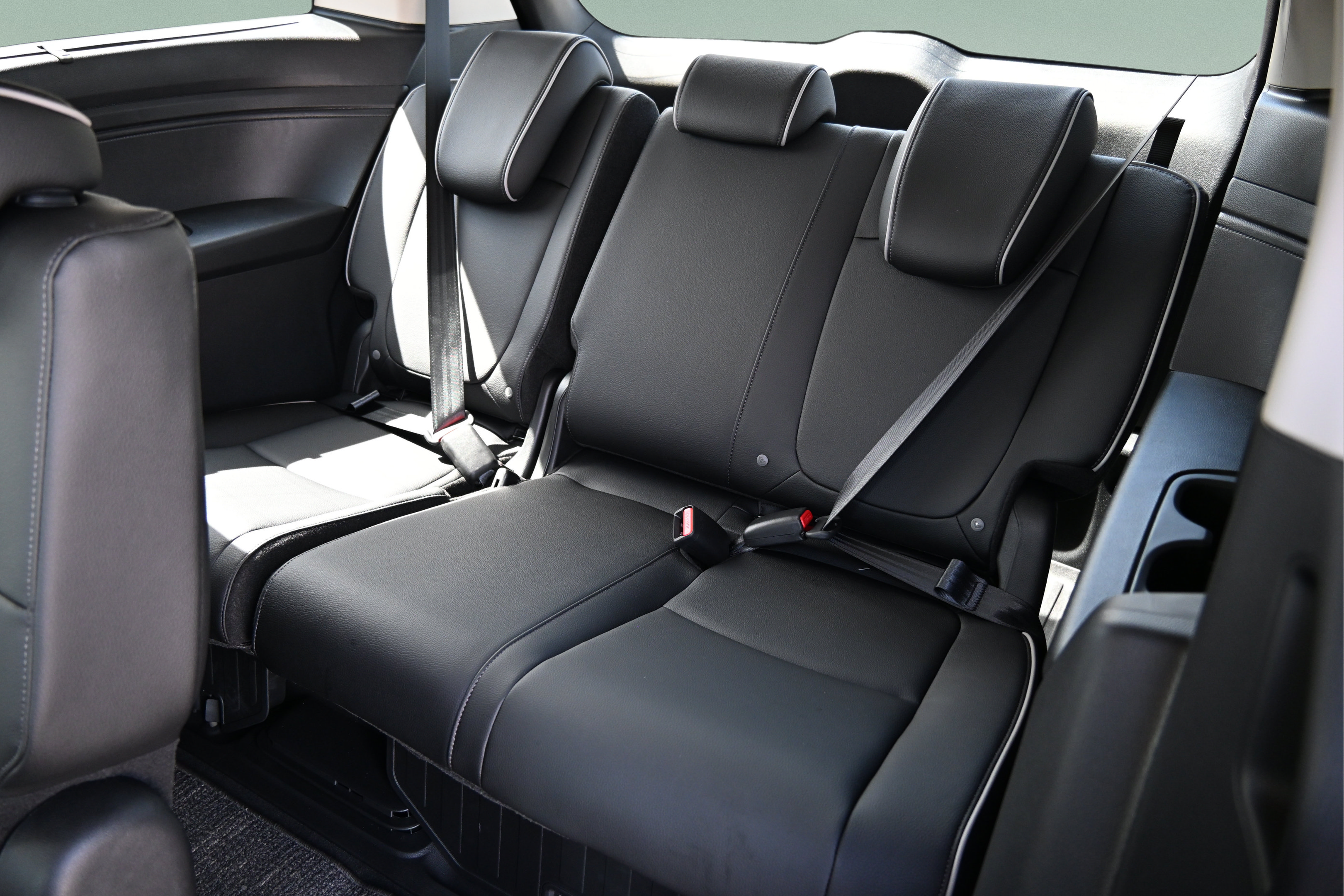 New 2027 Honda Odyssey Touring image 18