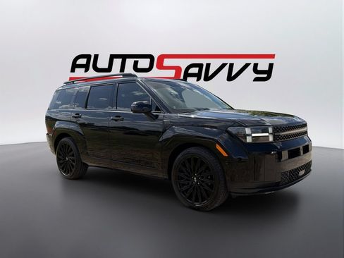 Used 2024 Hyundai Santa Fe Calligraphy FWD image 3