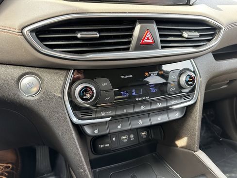 Used 2020 Hyundai Santa Fe Limited image 23