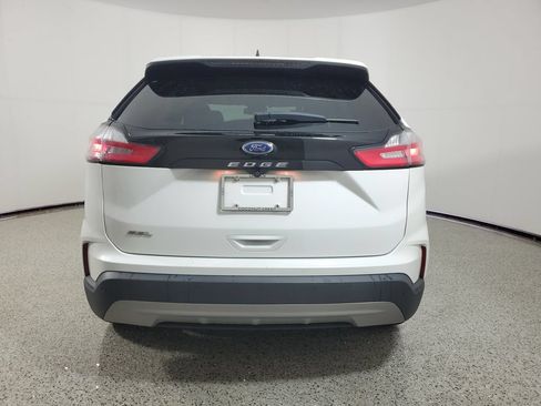 Used 2021 Ford Edge SEL w/ Convenience Package FWD image 5