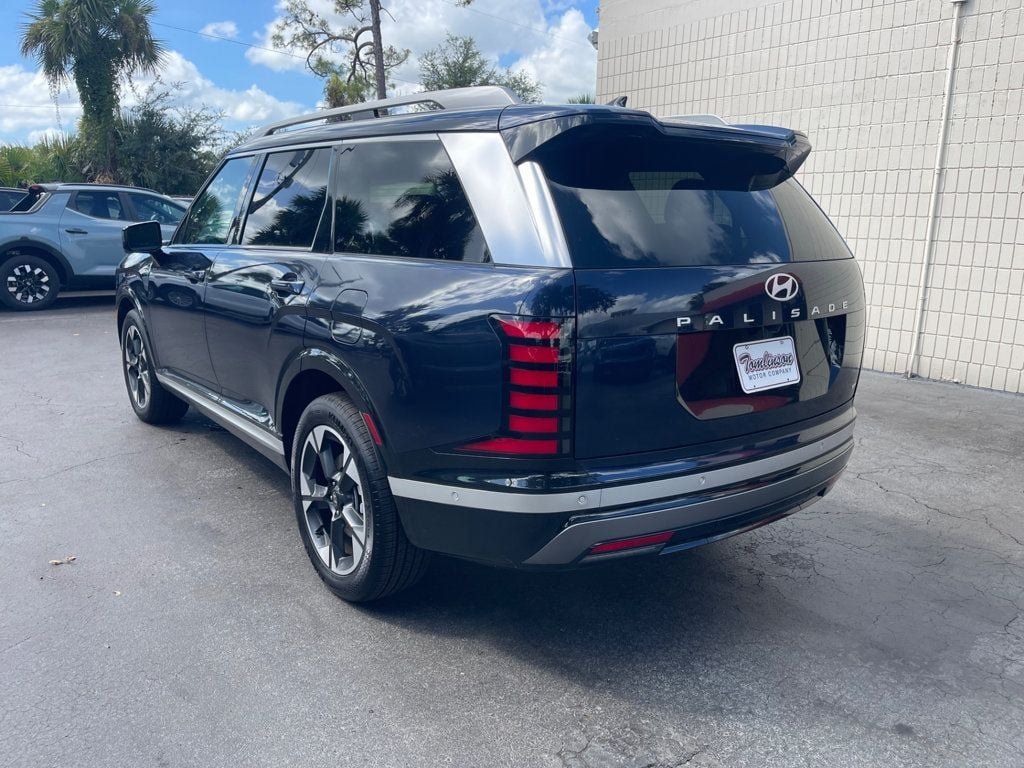 Used 2026 Hyundai Palisade Limited AWD/4WD image 3
