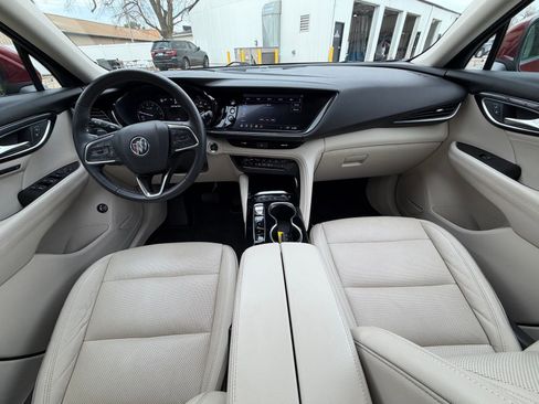 Used 2021 Buick Envision Essence image 20