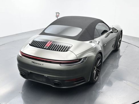 Certified 2021 Porsche 911 Carrera S RWD image 33