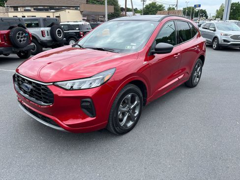 Used 2023 Ford Escape ST-Line w/ Tech Pack #1 AWD/4WD image 20