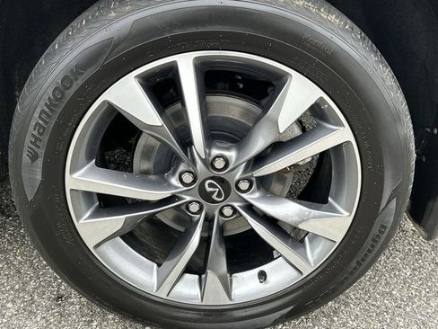 Certified 2023 INFINITI QX60 Luxe w/ Cargo Package image 11