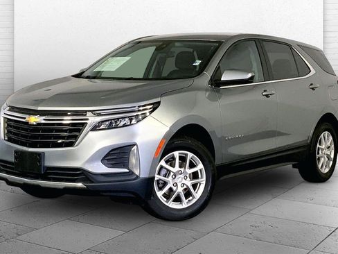 Used 2024 Chevrolet Equinox LT AWD/4WD image 11