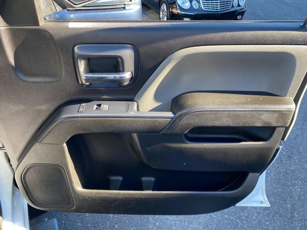 Used 2016 GMC Sierra 2500 4x4 Crew Cab image 31