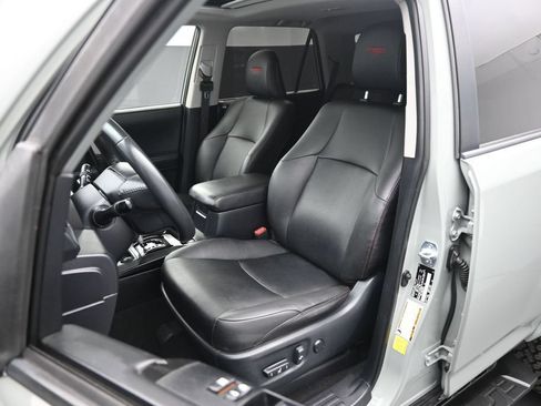 Used 2021 Toyota 4Runner TRD Pro AWD/4WD image 9