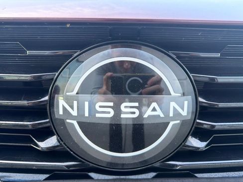 Used 2024 Nissan Sentra SV FWD image 29