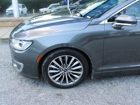 Used 2019 Lincoln MKZ Reserve image 21