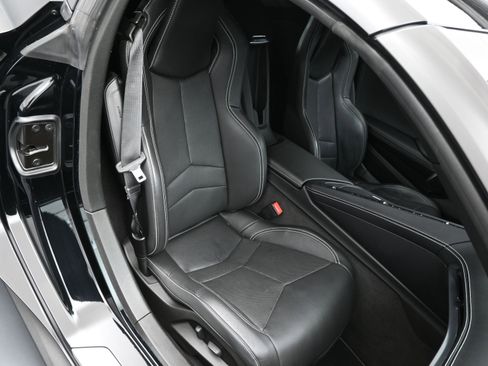 Used 2022 Chevrolet Corvette Stingray Coupe w/ Battery Protection Package image 39