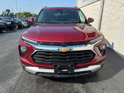 Used 2025 Chevrolet TrailBlazer LT AWD/4WD image 11