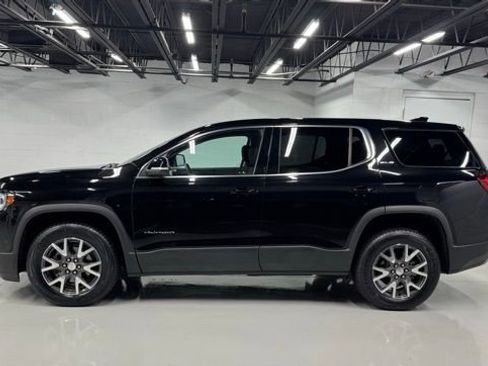 Used 2023 GMC Acadia SLE AWD/4WD image 2