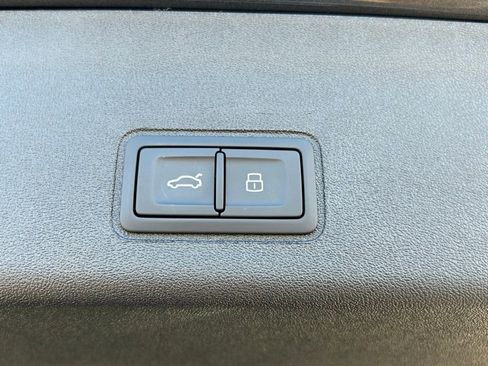 New 2026 Audi Q3 quattro 2.0T image 57