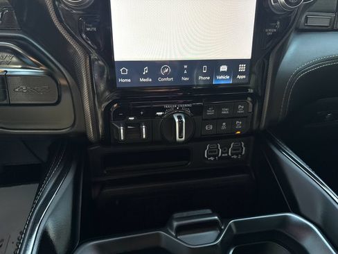 Used 2024 RAM 3500 Limited w/ Night Edition AWD/4WD image 17