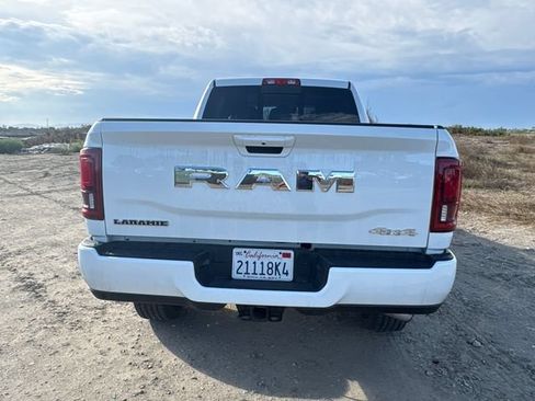 Used 2025 RAM 2500 Laramie AWD/4WD image 6