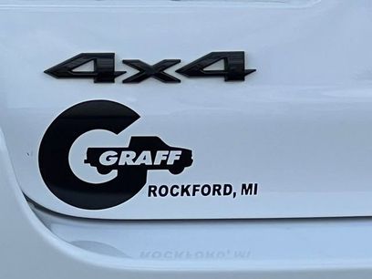 Used 2023 Jeep Grand Cherokee Altitude