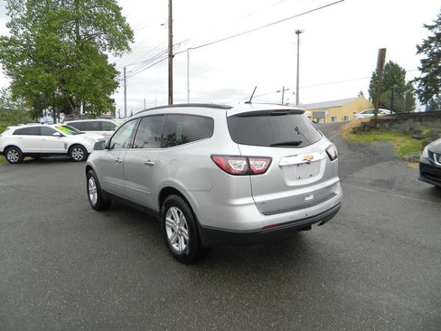 Used 2013 Chevrolet Traverse LT AWD/4WD image 6
