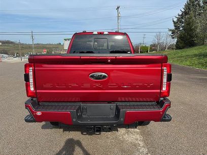 New 2026 Ford F250 Lariat w/ Black Appearance Package