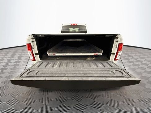Used 2022 RAM 2500 Tradesman w/ Chrome Appearance Group AWD/4WD image 24