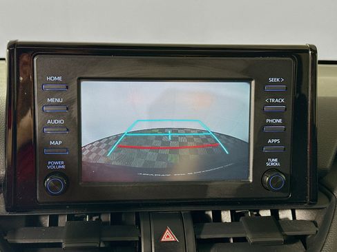 Certified 2019 Toyota RAV4 XLE w/ Convenience Package AWD/4WD image 16