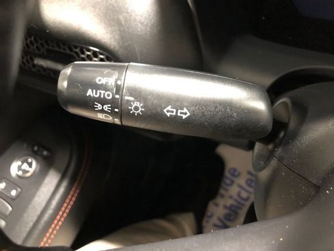 Used 2025 Honda HR-V Sport image 20